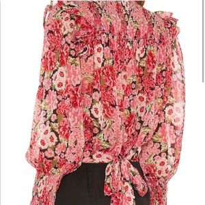 Bardot blouse .. Beautful. Size S